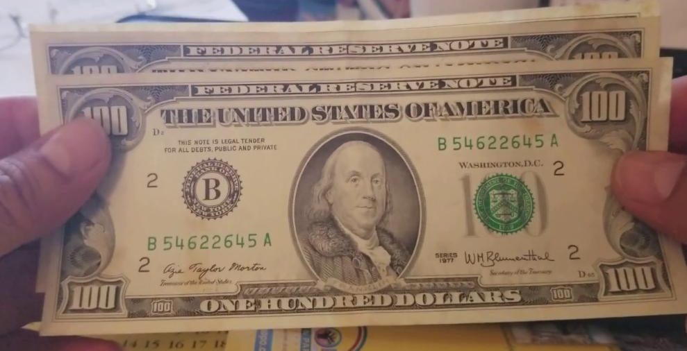 La revancha del dólar 'cara chica': crece su demanda entre quienes viajan a vacunarse