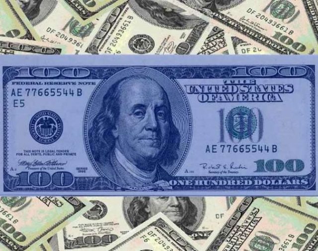El dólar blue vuelve a caer $ 1 y regresa a los $ 142