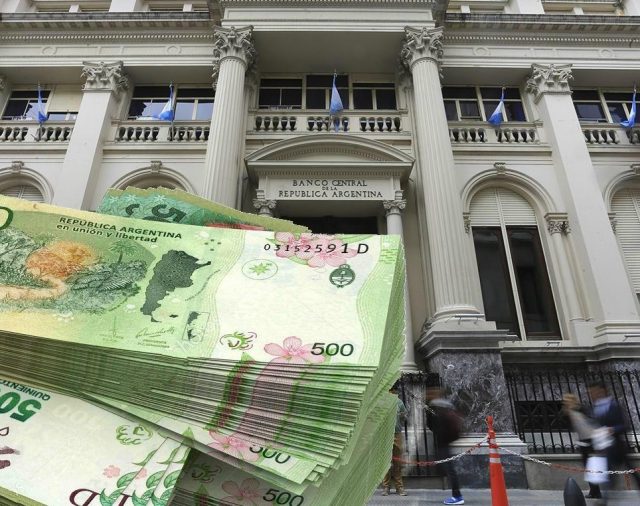 Ahorristas sin renta: tasas mínimas de plazo fijo cumplen un año pero siguen sin cubrir inflación