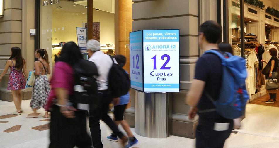 Tarjetas: actualizan límites de compra en forma segmentada, pero no para Ahora 12