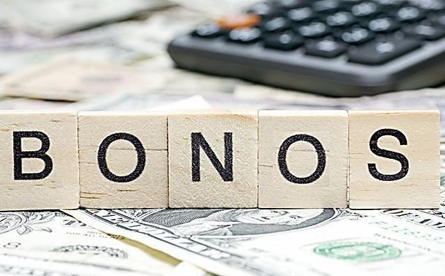 Los bonos argentinos siguen recuperando algo del terreno perdido