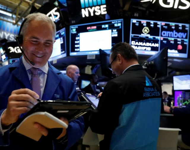 Los 6 datos clave que siguen los inversores antes del que abra el mercado