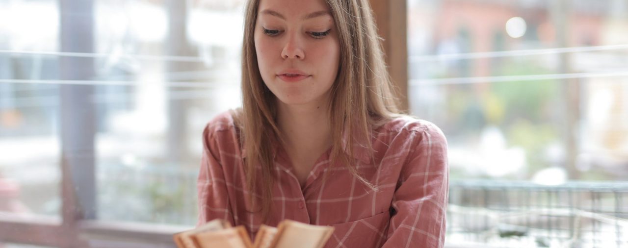 Las 4 reglas para empezar a invertir desde adolescentes que recomiendan los que saben