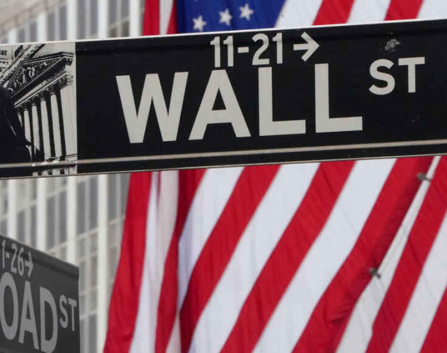 Wall Street opera con avances y busca cerrar la semana en máximos históricos.