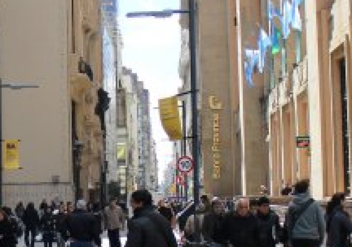Desde que empezó la cuarentena, los bancos cerraron 68 sucursales
