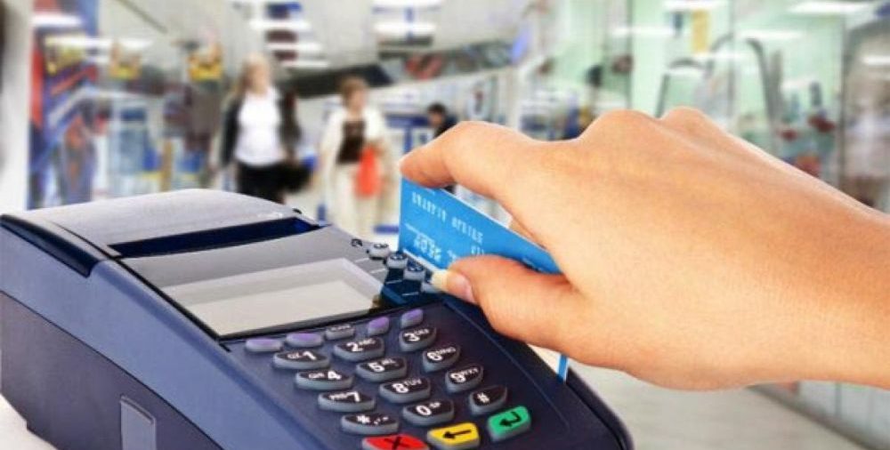 Pymes esperan un repunte del 35% en ventas para las Fiestas, pero advierten por la utilización de la tarjeta