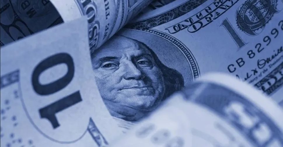 El dólar blue no cede y mantiene la brecha por encima del 85%