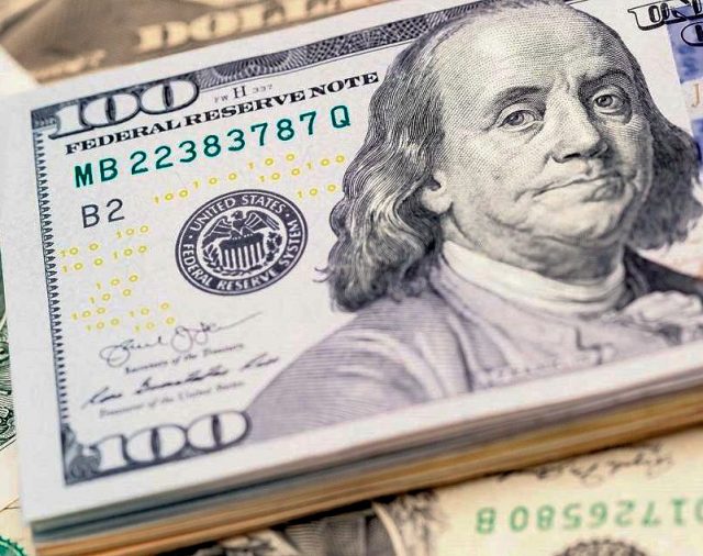 El dólar blue se encamina a cerrar otra semana en ascenso