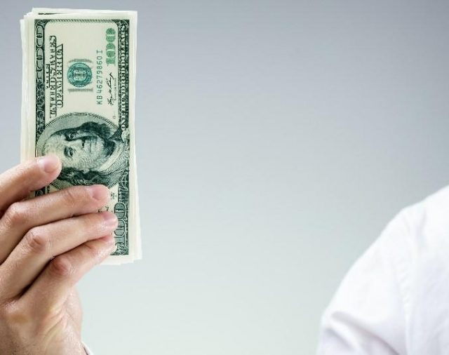 El dólar blue sigue subiendo fuerte y supera una barrera