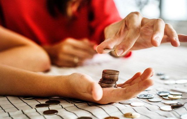 Los aumentos que llegan en septiembre: expensas, alquileres y colegios
