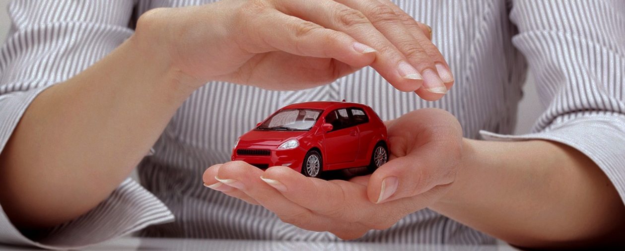 Advierten aumentos en seguros de autos si aprueban nuevo impuesto a las pólizas